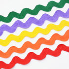 家の織物のための平らな編まれた虹のリックの棚のトリム