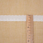 2.5cmポリエステル綿の刺繍は衣服のための生地をひもで締める